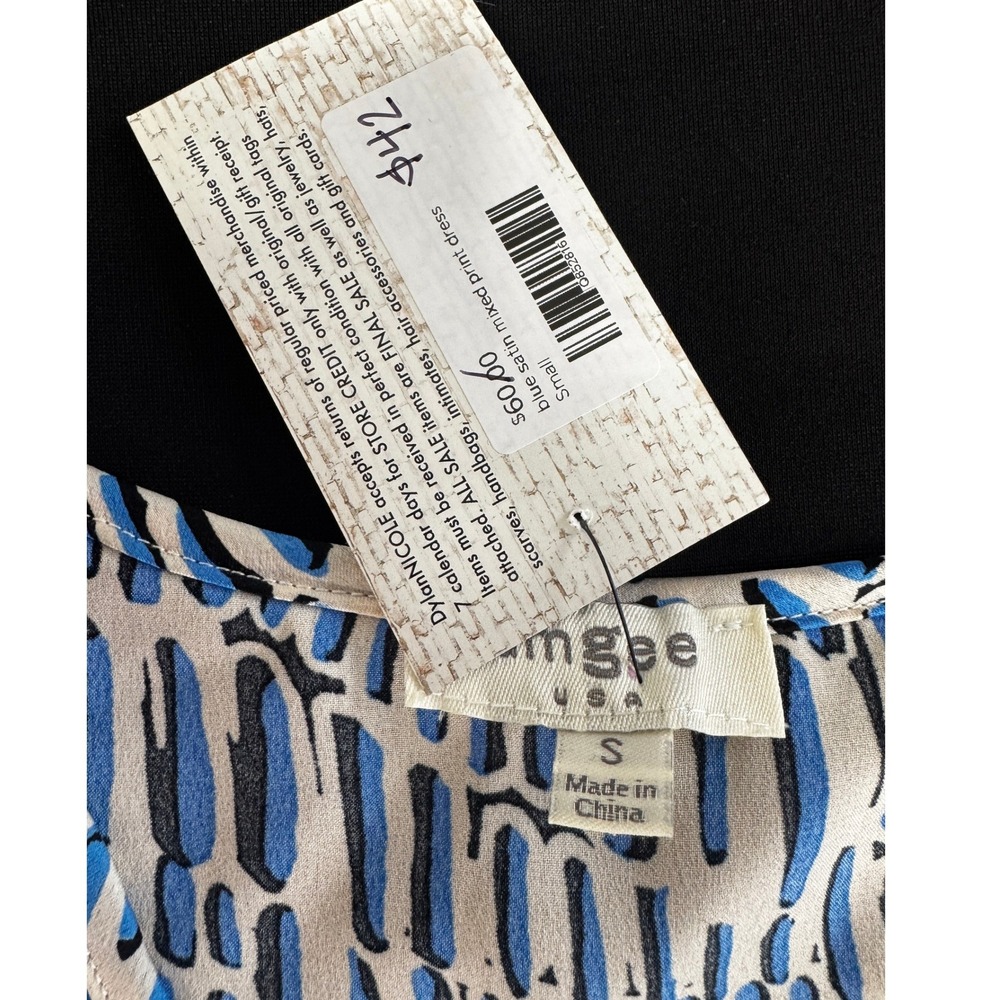Umgee NWT Blue & Cream Abstract Boho Dress Crochet Trim Flutter Sleeve Sz S - Picture 8 of 11